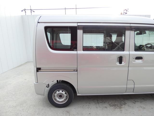 NV100クリッパーバン DX リモコンキー パワーステアリング ハロゲンヘッドライト ヘッドライトレベライザー マニュアルエアコン メモリーナビ トラクションコントロール MTモード 両側スライドドア ドアバイザー 車検整備(50枚目)