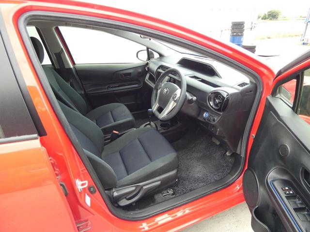 アクア S スマートキー プッシュスタート SDナビ バックカメラ ハロゲンヘッドライト ヘッドライトレベライザー クルーズコントロール ステアリングリモコン トラクションコントロール ウインカーミラー 社外AW(58枚目)