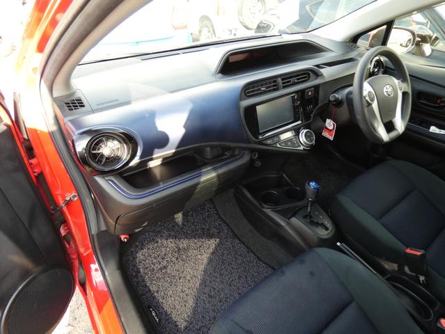 アクア S スマートキー プッシュスタート SDナビ バックカメラ ハロゲンヘッドライト ヘッドライトレベライザー クルーズコントロール ステアリングリモコン トラクションコントロール ウインカーミラー 社外AW(74枚目)