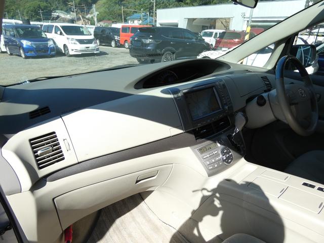 TOYOTA ESTIMA HYBRID G