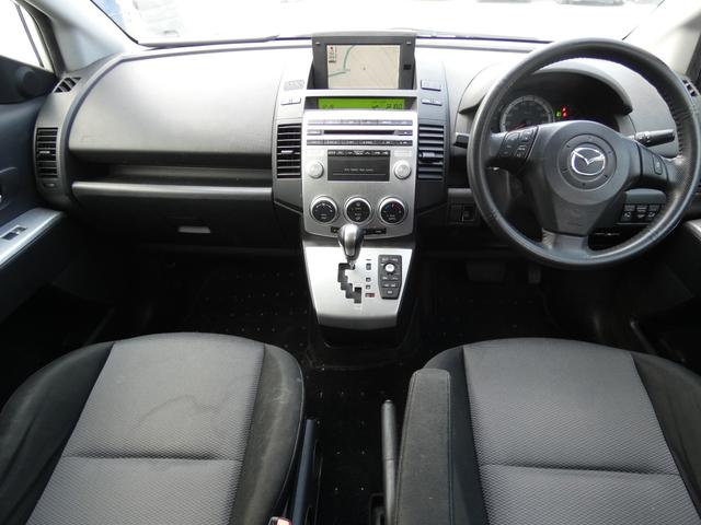 プレマシー ２３Ｓ　リモコンキー　両側パワースライドドア　純正ナビ　バックカメラ　ＥＴＣ　ステアリングリモコン　ＭＴモード　マニュアルエアコン　純正ＡＷ　車検整備　ドアバイザー　フロアマット　０９保証（5枚目）