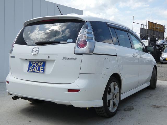 プレマシー ２３Ｓ　リモコンキー　両側パワースライドドア　純正ナビ　バックカメラ　ＥＴＣ　ステアリングリモコン　ＭＴモード　マニュアルエアコン　純正ＡＷ　車検整備　ドアバイザー　フロアマット　０９保証（8枚目）