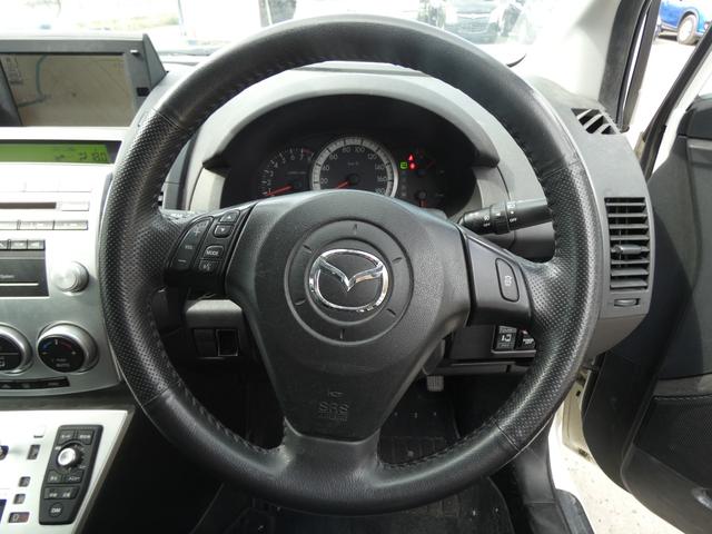 プレマシー ２３Ｓ　リモコンキー　両側パワースライドドア　純正ナビ　バックカメラ　ＥＴＣ　ステアリングリモコン　ＭＴモード　マニュアルエアコン　純正ＡＷ　車検整備　ドアバイザー　フロアマット　０９保証（14枚目）