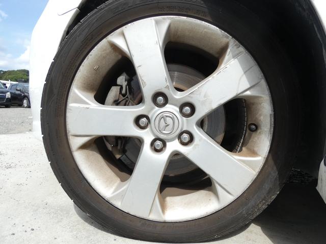 プレマシー ２３Ｓ　リモコンキー　両側パワースライドドア　純正ナビ　バックカメラ　ＥＴＣ　ステアリングリモコン　ＭＴモード　マニュアルエアコン　純正ＡＷ　車検整備　ドアバイザー　フロアマット　０９保証（29枚目）