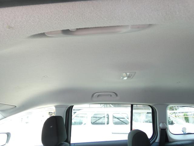 プレマシー ２３Ｓ　リモコンキー　両側パワースライドドア　純正ナビ　バックカメラ　ＥＴＣ　ステアリングリモコン　ＭＴモード　マニュアルエアコン　純正ＡＷ　車検整備　ドアバイザー　フロアマット　０９保証（42枚目）