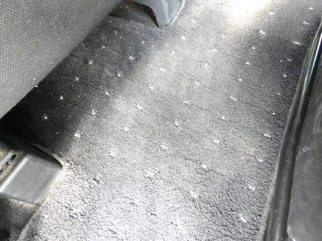 プレマシー ２３Ｓ　リモコンキー　両側パワースライドドア　純正ナビ　バックカメラ　ＥＴＣ　ステアリングリモコン　ＭＴモード　マニュアルエアコン　純正ＡＷ　車検整備　ドアバイザー　フロアマット　０９保証（43枚目）