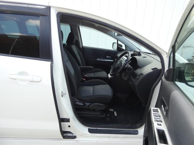 プレマシー ２３Ｓ　リモコンキー　両側パワースライドドア　純正ナビ　バックカメラ　ＥＴＣ　ステアリングリモコン　ＭＴモード　マニュアルエアコン　純正ＡＷ　車検整備　ドアバイザー　フロアマット　０９保証（58枚目）