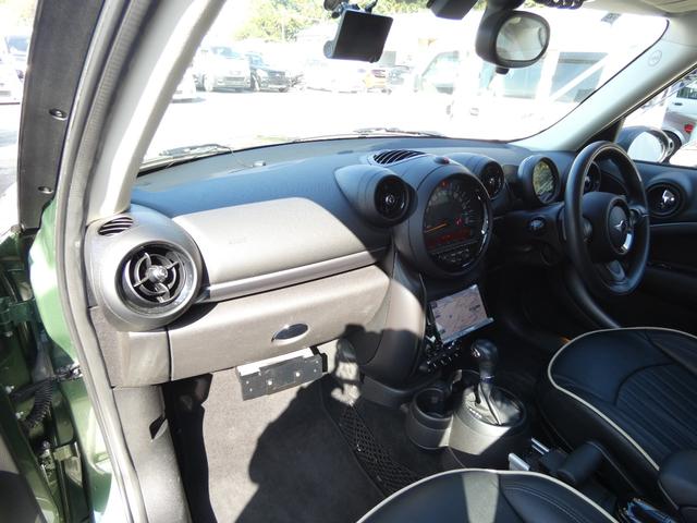 ＭＩＮＩ クーパーＳＤ　クロスオーバー　スマートキー　プッシュスタート　ストラーダＳＤナビ　バックカメラ　ＥＴＣ　前後ドラレコ　キセノンヘッドライト　パドルシフト　純正ＡＷ　レザー調シートカバー　車検整備　０９保証（37枚目）