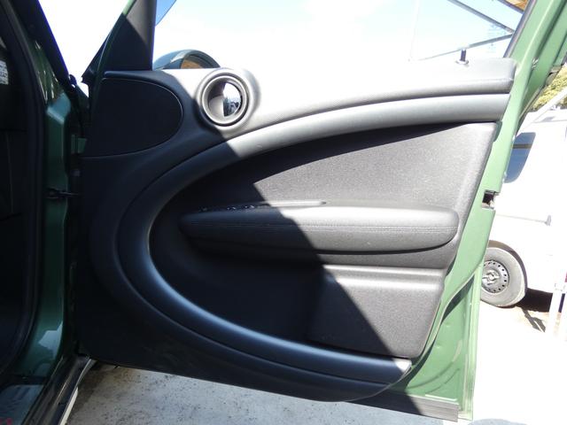 ＭＩＮＩ クーパーＳＤ　クロスオーバー　スマートキー　プッシュスタート　ストラーダＳＤナビ　バックカメラ　ＥＴＣ　前後ドラレコ　キセノンヘッドライト　パドルシフト　純正ＡＷ　レザー調シートカバー　車検整備　０９保証（61枚目）