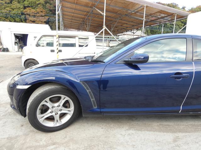 ＲＸ－８ ベースグレード　スマートキー　プッシュスタート　ＨＤＤナビ　ＥＴＣ　ＬＥＤライト　ヘッドライトレベライザー　ステアリングリモコン　パドルシフト　ＭＴモード　フロアマット　純正ＡＷ　車検整備　０９保証（30枚目）