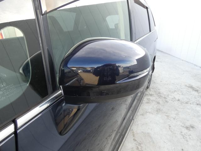 オデッセイ アブソルート　スマートキー　プッシュスタート　両側パワースライドドア　メモリーナビ　フルセグ　バックカメラ　フリップダウンモニター　ＥＴＣ　ハーフレザーシート　パドルシフト　ウインカーミラー　純正ＡＷ　車検整備（30枚目）