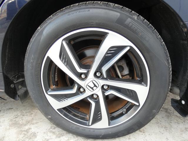 オデッセイ アブソルート　スマートキー　プッシュスタート　両側パワースライドドア　メモリーナビ　フルセグ　バックカメラ　フリップダウンモニター　ＥＴＣ　ハーフレザーシート　パドルシフト　ウインカーミラー　純正ＡＷ　車検整備（43枚目）