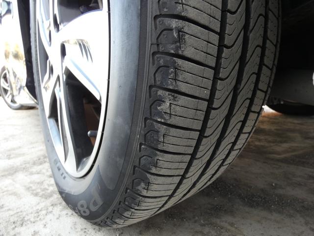 オデッセイ アブソルート　スマートキー　プッシュスタート　両側パワースライドドア　メモリーナビ　フルセグ　バックカメラ　フリップダウンモニター　ＥＴＣ　ハーフレザーシート　パドルシフト　ウインカーミラー　純正ＡＷ　車検整備（44枚目）