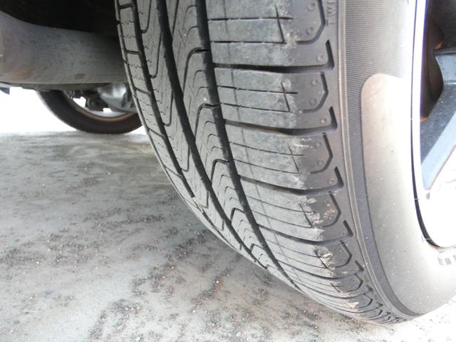 オデッセイ アブソルート　スマートキー　プッシュスタート　両側パワースライドドア　メモリーナビ　フルセグ　バックカメラ　フリップダウンモニター　ＥＴＣ　ハーフレザーシート　パドルシフト　ウインカーミラー　純正ＡＷ　車検整備（53枚目）