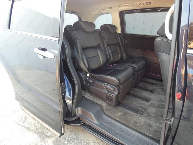 オデッセイ アブソルート　スマートキー　プッシュスタート　両側パワースライドドア　メモリーナビ　フルセグ　バックカメラ　フリップダウンモニター　ＥＴＣ　ハーフレザーシート　パドルシフト　ウインカーミラー　純正ＡＷ　車検整備（56枚目）