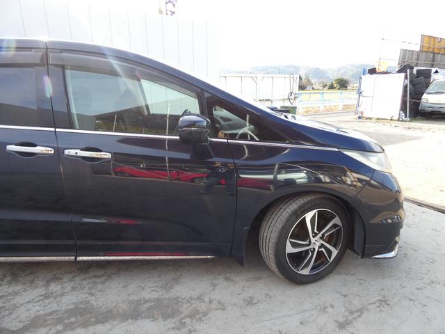 オデッセイ アブソルート　スマートキー　プッシュスタート　両側パワースライドドア　メモリーナビ　フルセグ　バックカメラ　フリップダウンモニター　ＥＴＣ　ハーフレザーシート　パドルシフト　ウインカーミラー　純正ＡＷ　車検整備（59枚目）