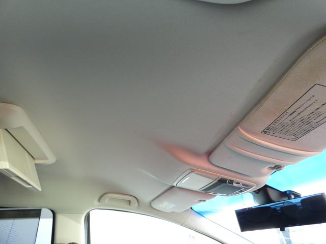 オデッセイ アブソルート　スマートキー　プッシュスタート　両側パワースライドドア　メモリーナビ　フルセグ　バックカメラ　フリップダウンモニター　ＥＴＣ　ハーフレザーシート　パドルシフト　ウインカーミラー　純正ＡＷ　車検整備（64枚目）