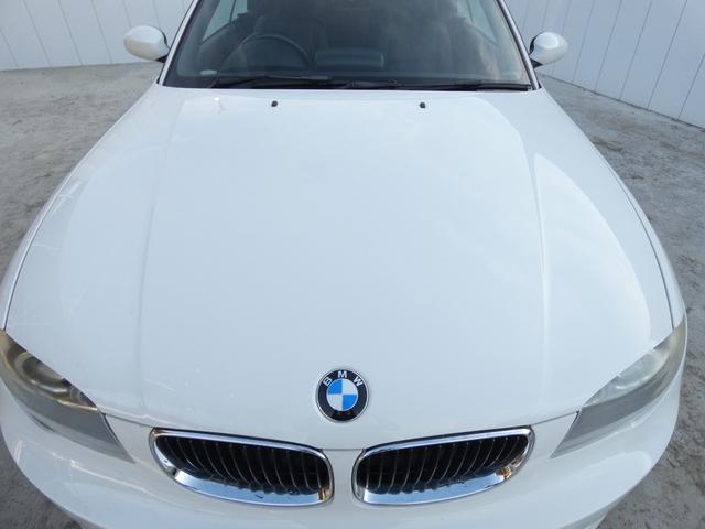 1シリーズ 120i カブリオレ スマートキー プッシュスタート HDDナビ ワンセグ ETC 革シート パワーシート キセノンヘッドライト オートライト フォグ MTモード ステアリングリモコン 純正AW 車検整備 09保証(22枚目)