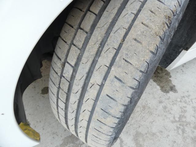 1シリーズ 120i カブリオレ スマートキー プッシュスタート HDDナビ ワンセグ ETC 革シート パワーシート キセノンヘッドライト オートライト フォグ MTモード ステアリングリモコン 純正AW 車検整備 09保証(28枚目)