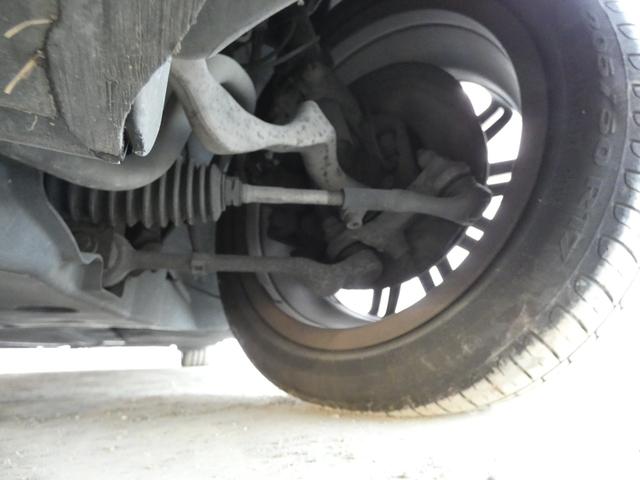 1シリーズ 120i カブリオレ スマートキー プッシュスタート HDDナビ ワンセグ ETC 革シート パワーシート キセノンヘッドライト オートライト フォグ MTモード ステアリングリモコン 純正AW 車検整備 09保証(29枚目)