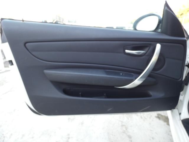 1シリーズ 120i カブリオレ スマートキー プッシュスタート HDDナビ ワンセグ ETC 革シート パワーシート キセノンヘッドライト オートライト フォグ MTモード ステアリングリモコン 純正AW 車検整備 09保証(33枚目)