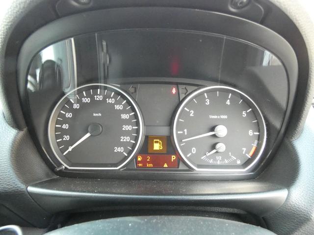 1シリーズ 120i カブリオレ スマートキー プッシュスタート HDDナビ ワンセグ ETC 革シート パワーシート キセノンヘッドライト オートライト フォグ MTモード ステアリングリモコン 純正AW 車検整備 09保証(63枚目)