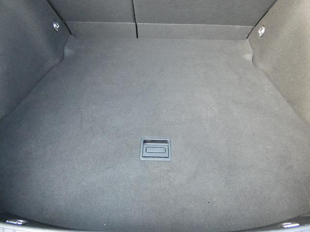 プリウス Ｓ　スマートキー　プッシュスタート　ＳＤナビ　フルセグ　バックカメラ　ビルトインＥＴＣ　ＬＥＤライト　オートライト　フォグ　ステアリングリモコン　ウインカーミラー　ワンオーナー車　純正ＡＷ　車検整備（47枚目）