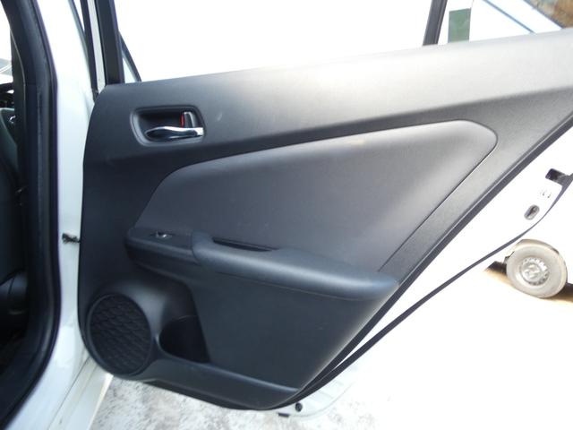 プリウス Ｓ　スマートキー　プッシュスタート　ＳＤナビ　フルセグ　バックカメラ　ビルトインＥＴＣ　ＬＥＤライト　オートライト　フォグ　ステアリングリモコン　ウインカーミラー　ワンオーナー車　純正ＡＷ　車検整備（56枚目）