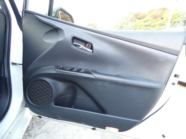 プリウス Ｓ　スマートキー　プッシュスタート　ＳＤナビ　フルセグ　バックカメラ　ビルトインＥＴＣ　ＬＥＤライト　オートライト　フォグ　ステアリングリモコン　ウインカーミラー　ワンオーナー車　純正ＡＷ　車検整備（60枚目）