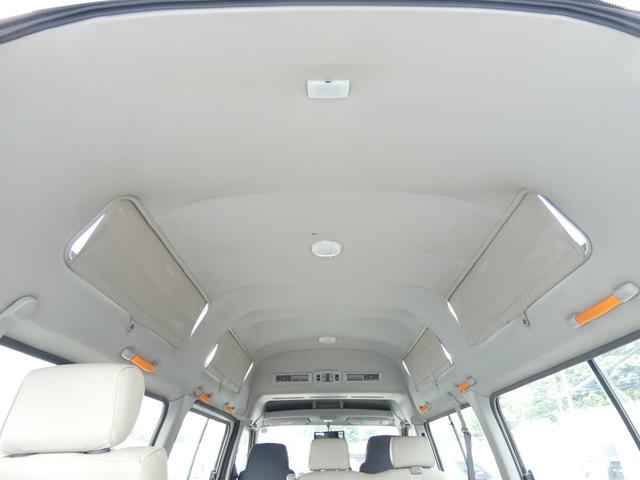 キャラバンマイクロバス 車椅子移動車 4WD 福祉車両 リモコンキー パワーステアリング パワーウインドウ マニュアルエアコン ヘッドライトレベライザー 純正ラジオオーディオ 車検整備 09保証 有償保証(53枚目)