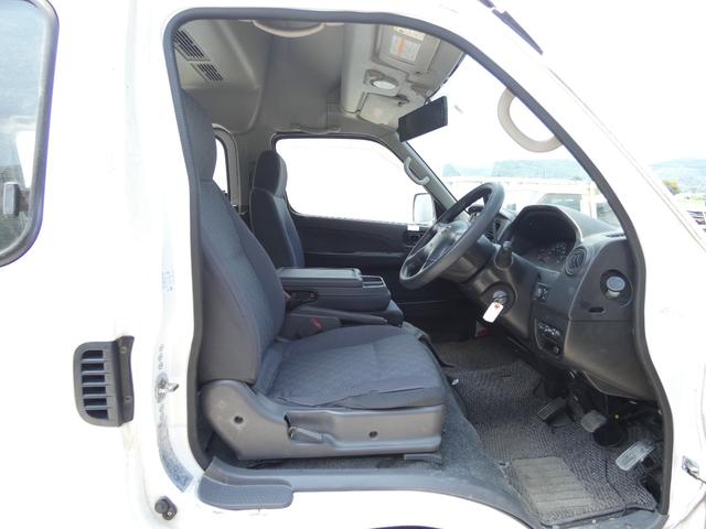 キャラバンマイクロバス 車椅子移動車 4WD 福祉車両 リモコンキー パワーステアリング パワーウインドウ マニュアルエアコン ヘッドライトレベライザー 純正ラジオオーディオ 車検整備 09保証 有償保証(59枚目)