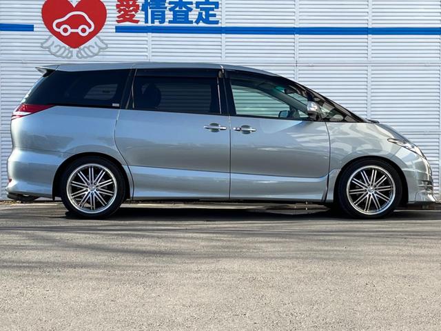 アエラス フリップダウンモニター・禁煙車・電動スライドドア・AC100V電源・純正ナビ・バックカメラ・ETC・HIDヘッドライト・スマートキー・ワンオーナー・8人乗・19インチアルミホイール(32枚目)