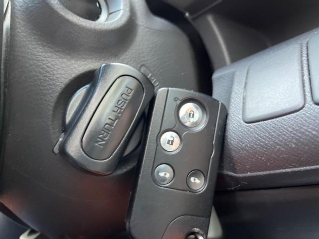 G コンフォートセレクション フリップダウンモニター・禁煙車・両側電動スライドドア・純正ナビ・Bluetooth再生・フルセグTV・バックカメラ・ETC・HIDヘッドライト・クルーズコントロール・スマートキー・ワンオーナー・8人乗(9枚目)