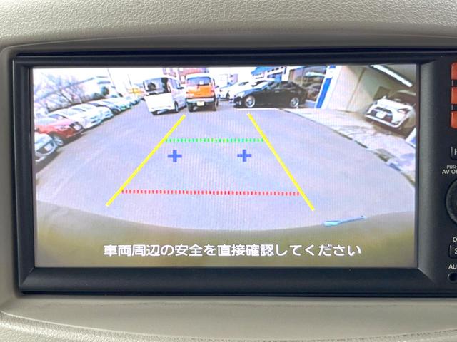 日産 キューブ