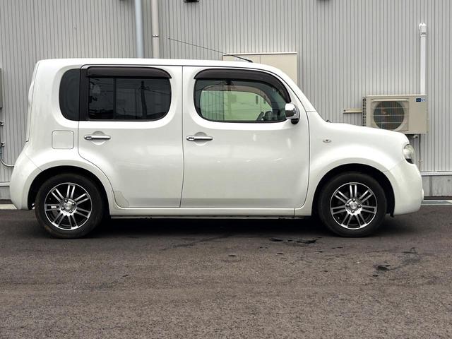 キューブ １５Ｘ　Ｖセレクション８０ｔｈスペシャルカラーＬＴＤ　純正ＳＤナビ　バックカメラ　スマートキー　禁煙車　オートエアコン　オートライト　ＥＴＣ　アイドリングストップ　ドライブレコーダー　１５インチＡＷ　ＣＤ　ＤＶＤ再生　Ｂｌｕｅｔｏｏｔｈ接続　ＴＶ視聴（37枚目）