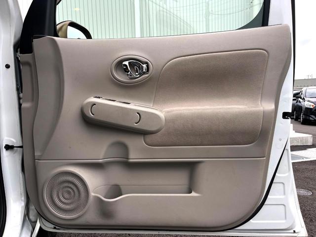 キューブ １５Ｘ　Ｖセレクション８０ｔｈスペシャルカラーＬＴＤ　純正ＳＤナビ　バックカメラ　スマートキー　禁煙車　オートエアコン　オートライト　ＥＴＣ　アイドリングストップ　ドライブレコーダー　１５インチＡＷ　ＣＤ　ＤＶＤ再生　Ｂｌｕｅｔｏｏｔｈ接続　ＴＶ視聴（45枚目）