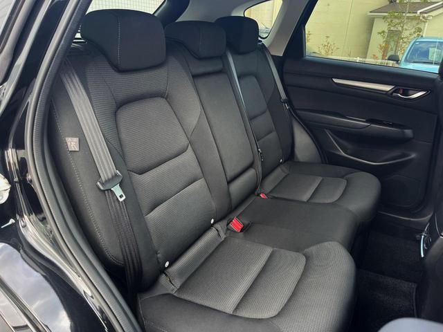 ＣＸ－５ ＸＤ　プロアクティブ　純正ＤＶＤナビ　後席モニター　全周囲カメラ　ＢＯＳＥサウンド　衝突被害軽減システム　レーダークルーズ　電動リアゲート　パワーシート　ドラレコ　コーナーセンサー　スマートキー　ＬＥＤヘッド　ＥＴＣ（16枚目）