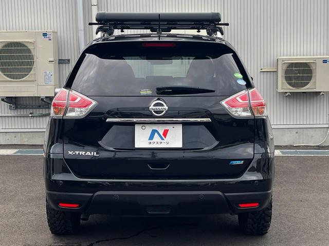 エクストレイル ２０Ｘｔｔ　エマージェンシーブレーキパッケージ　４ＷＤ　純正ＤＶＤナビ　全周囲カメラ　衝突被害軽減システム　電動リアゲート　レザー調シート　コーナーセンサー　スマートキー　ＬＥＤヘッド　ルーフレール　ビルトインＥＴＣ　クルコン　車線逸脱警報（20枚目）