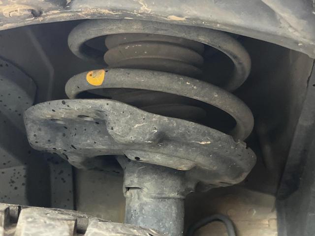 エクストレイル ２０Ｘｔｔ　エマージェンシーブレーキパッケージ　４ＷＤ　純正ＤＶＤナビ　全周囲カメラ　衝突被害軽減システム　電動リアゲート　レザー調シート　コーナーセンサー　スマートキー　ＬＥＤヘッド　ルーフレール　ビルトインＥＴＣ　クルコン　車線逸脱警報（25枚目）