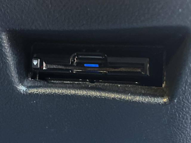 シエンタ ハイブリッドG 両側電動ドア SDナビ バックカメラ ドラレコ スマートキー LEDヘッド ビルトインETC オートライト オートエアコン Bluetooth CD 地デジ(7枚目)