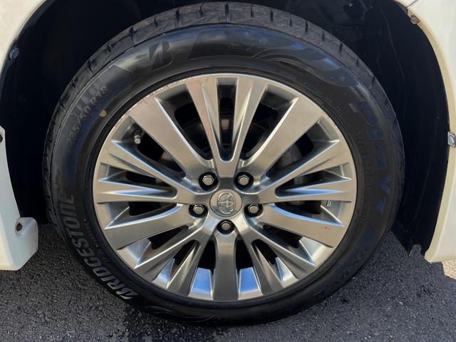 アルファード 240S タイプゴールドII 両側電動ドア SDナビ 後席モニター 電動リアゲート 7人乗り ハーフレザーシート ドラレコ コーナーセンサー スマートキー HIDヘッド ビルトインETC クルコン オートライト デュアルエアコン(26枚目)