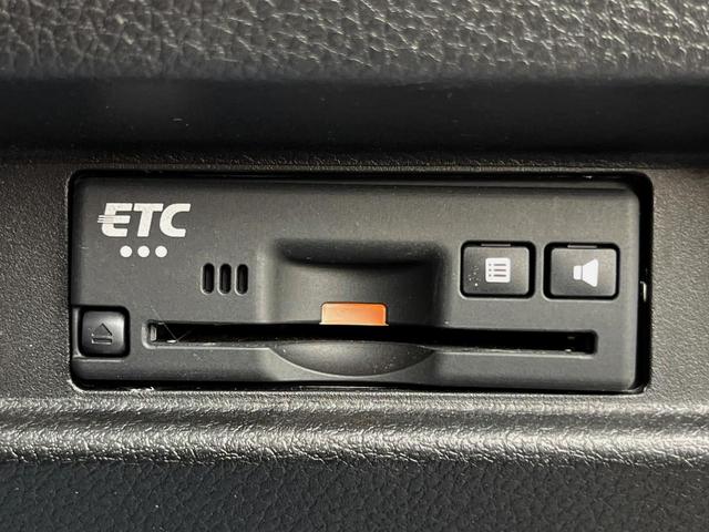 スペーシアカスタム ハイブリッドＸＳターボ　両側電動ドア　純正ＳＤナビ　バックカメラ　衝突被害軽減システム　ハーフレザーシート　シートヒーター　コーナーセンサー　スマートキー　ＬＥＤヘッド　ビルトインＥＴＣ　クルコン　車線逸脱警報（6枚目）