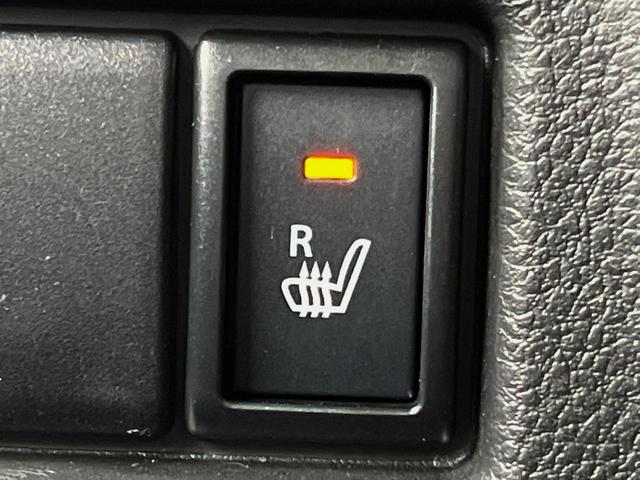 スペーシアカスタム ハイブリッドＸＳターボ　両側電動ドア　純正ＳＤナビ　バックカメラ　衝突被害軽減システム　ハーフレザーシート　シートヒーター　コーナーセンサー　スマートキー　ＬＥＤヘッド　ビルトインＥＴＣ　クルコン　車線逸脱警報（8枚目）