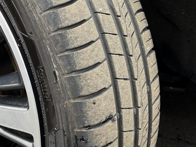 スペーシアカスタム ハイブリッドＸＳターボ　両側電動ドア　純正ＳＤナビ　バックカメラ　衝突被害軽減システム　ハーフレザーシート　シートヒーター　コーナーセンサー　スマートキー　ＬＥＤヘッド　ビルトインＥＴＣ　クルコン　車線逸脱警報（30枚目）