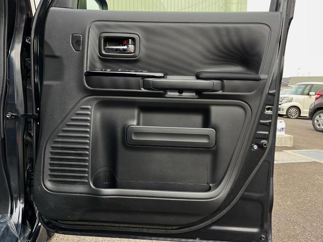 スペーシアカスタム ハイブリッドＸＳターボ　両側電動ドア　純正ＳＤナビ　バックカメラ　衝突被害軽減システム　ハーフレザーシート　シートヒーター　コーナーセンサー　スマートキー　ＬＥＤヘッド　ビルトインＥＴＣ　クルコン　車線逸脱警報（45枚目）