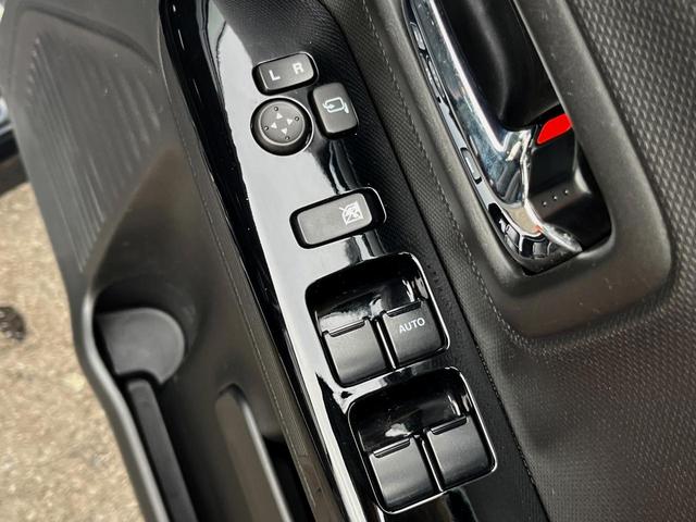 スペーシアカスタム ハイブリッドＸＳターボ　両側電動ドア　純正ＳＤナビ　バックカメラ　衝突被害軽減システム　ハーフレザーシート　シートヒーター　コーナーセンサー　スマートキー　ＬＥＤヘッド　ビルトインＥＴＣ　クルコン　車線逸脱警報（46枚目）