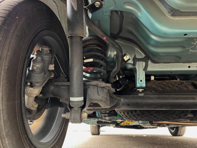 ルーミー カスタムＧ　両側電動ドア　純正ＳＤナビ　全周囲カメラ　衝突被害軽減システム　レーダークルーズ　コーナーセンサー　スマートキー　ＬＥＤヘッド　オートエアコン　純正１４インチアルミ　Ｂｌｕｅｔｏｏｔｈ　ＣＤ（24枚目）