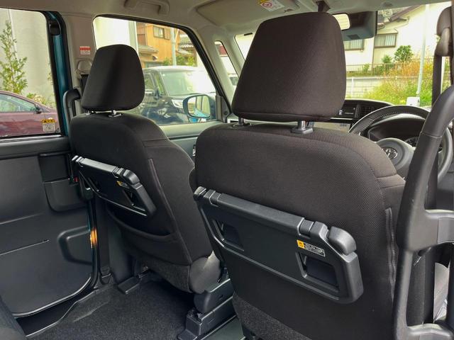 ルーミー カスタムＧ　両側電動ドア　純正ＳＤナビ　全周囲カメラ　衝突被害軽減システム　レーダークルーズ　コーナーセンサー　スマートキー　ＬＥＤヘッド　オートエアコン　純正１４インチアルミ　Ｂｌｕｅｔｏｏｔｈ　ＣＤ（36枚目）