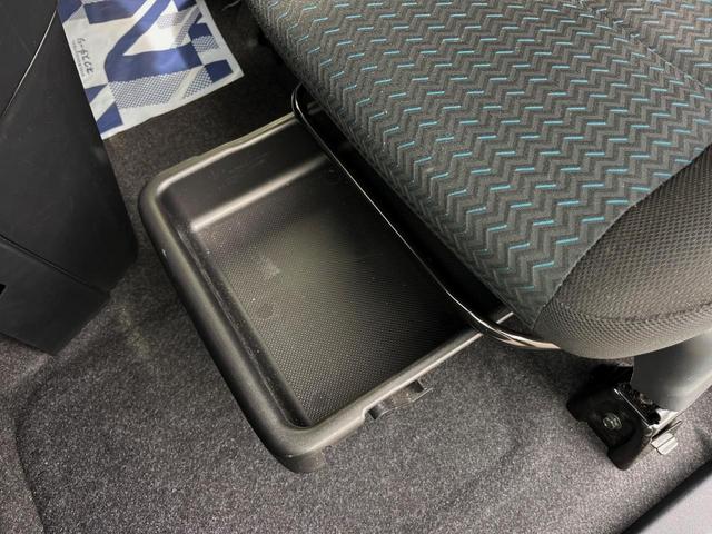 ルーミー カスタムＧ　両側電動ドア　純正ＳＤナビ　全周囲カメラ　衝突被害軽減システム　レーダークルーズ　コーナーセンサー　スマートキー　ＬＥＤヘッド　オートエアコン　純正１４インチアルミ　Ｂｌｕｅｔｏｏｔｈ　ＣＤ（59枚目）