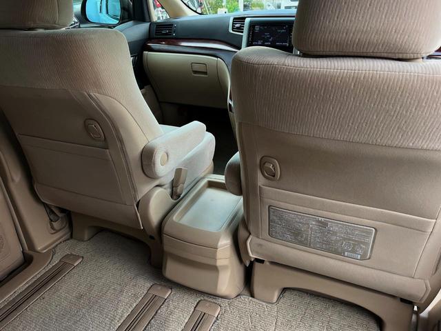 アルファード 240X 電動スライドドア 純正SDナビ バックカメラ コーナーセンサー スマートキー HIDヘッド ビルトインETC オートライト デュアルエアコン 純正16インチアルミ リアエアコン Bluetooth(32枚目)